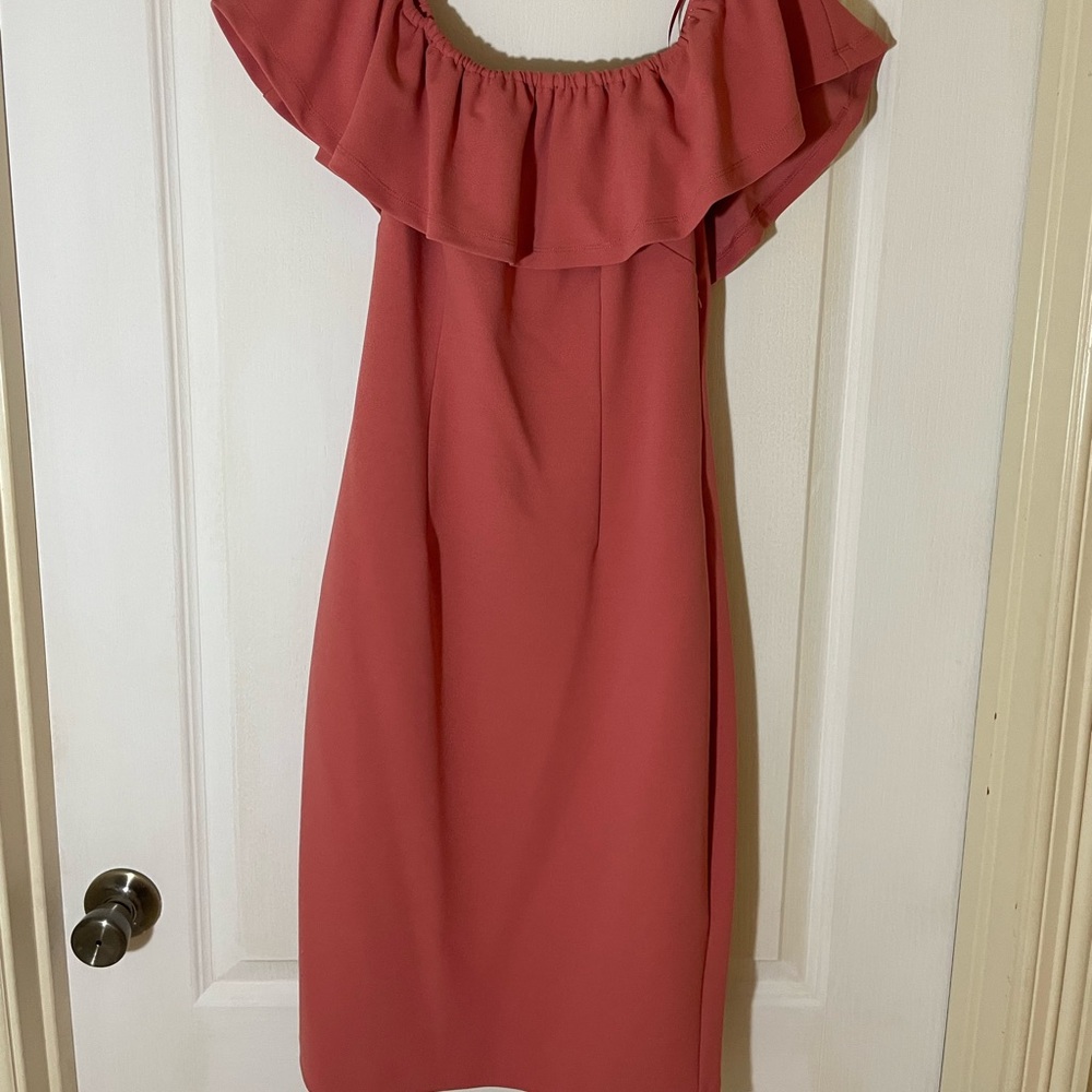 Like NEW off the shoulder dress